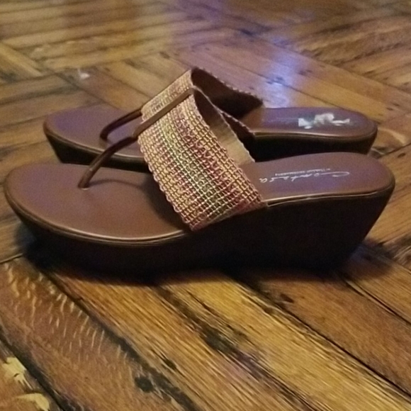 Wedges Sandals - Picture 2 of 4